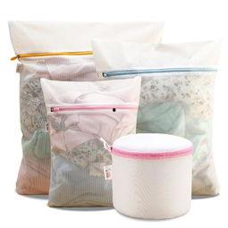 黑沙衣服网料怎么洗,轻松恢复亮丽如新